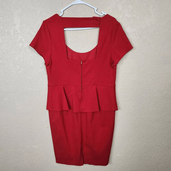 Torrid Red Retro Peplum Wiggle Dress Size 12 NWT (4070) - Picture 2 of 7